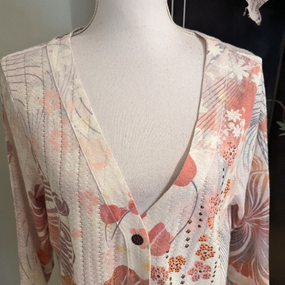 Christopher & Banks Women's XL Button Front Cardigan Top Floral Embellished 138 - Picture 2 of 10